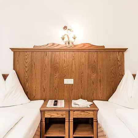 Casa de hóspedes Madle - 3*