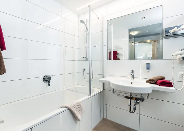 بيت ضيافة Madle - 3*